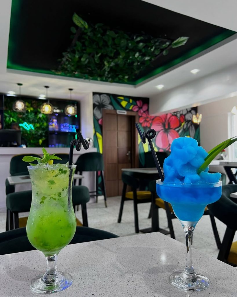 Tahilla Cafe